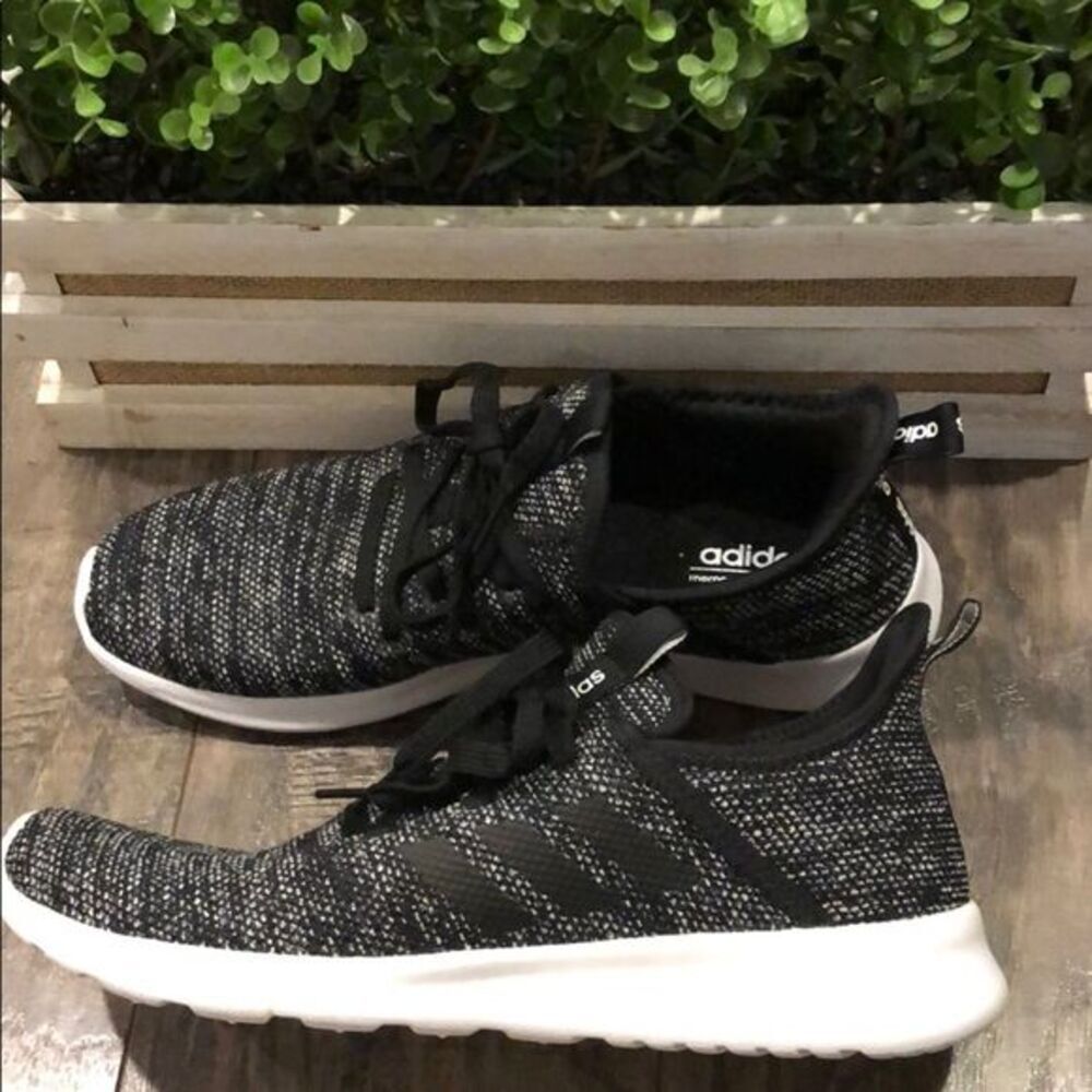 New Adidas Sneakers Size 9.5